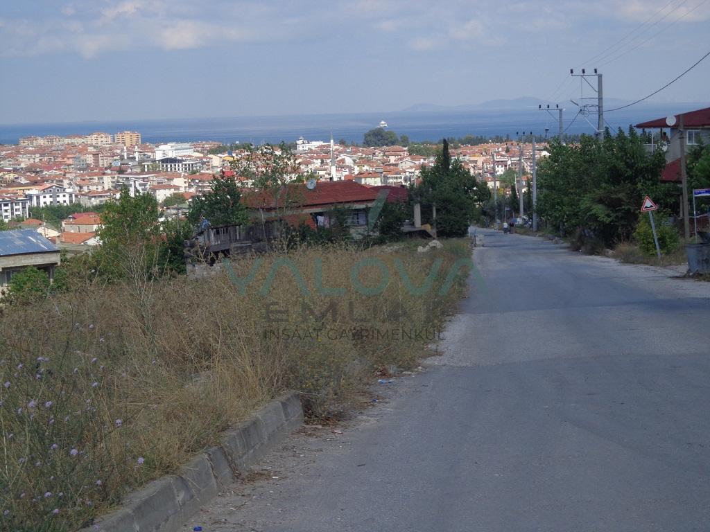 YALOVA'DA SATILIK DENİZ MANZARALI ARSA